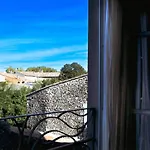 Charming Riverside House In Medieval Village Semesterbostad Villeneuve-Minervois
