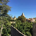 Charming Riverside House In Medieval Village * Villeneuve-Minervois