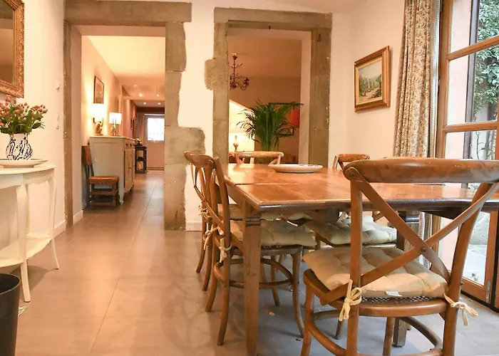 Charming Riverside House In Medieval Village * Villeneuve-Minervois